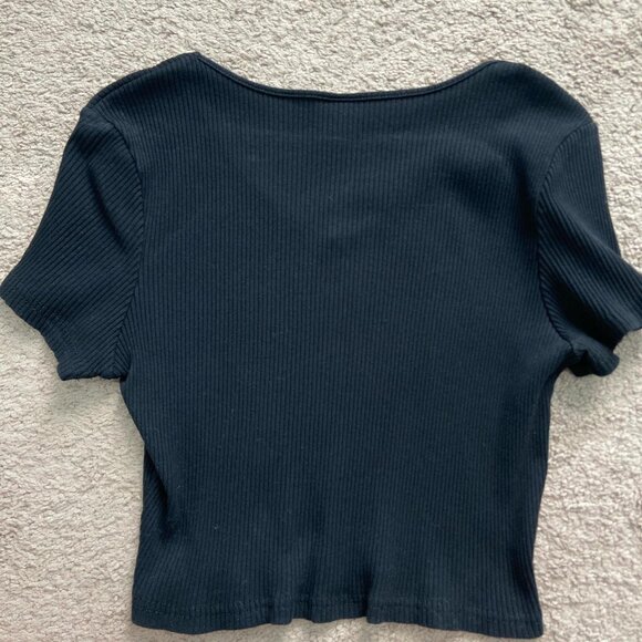 SHEIN Women's Black and Navy Crop-top - Picture 2 of 2